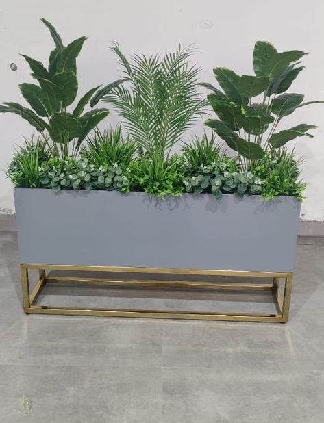 Stainless Steel Planters, reference design 009